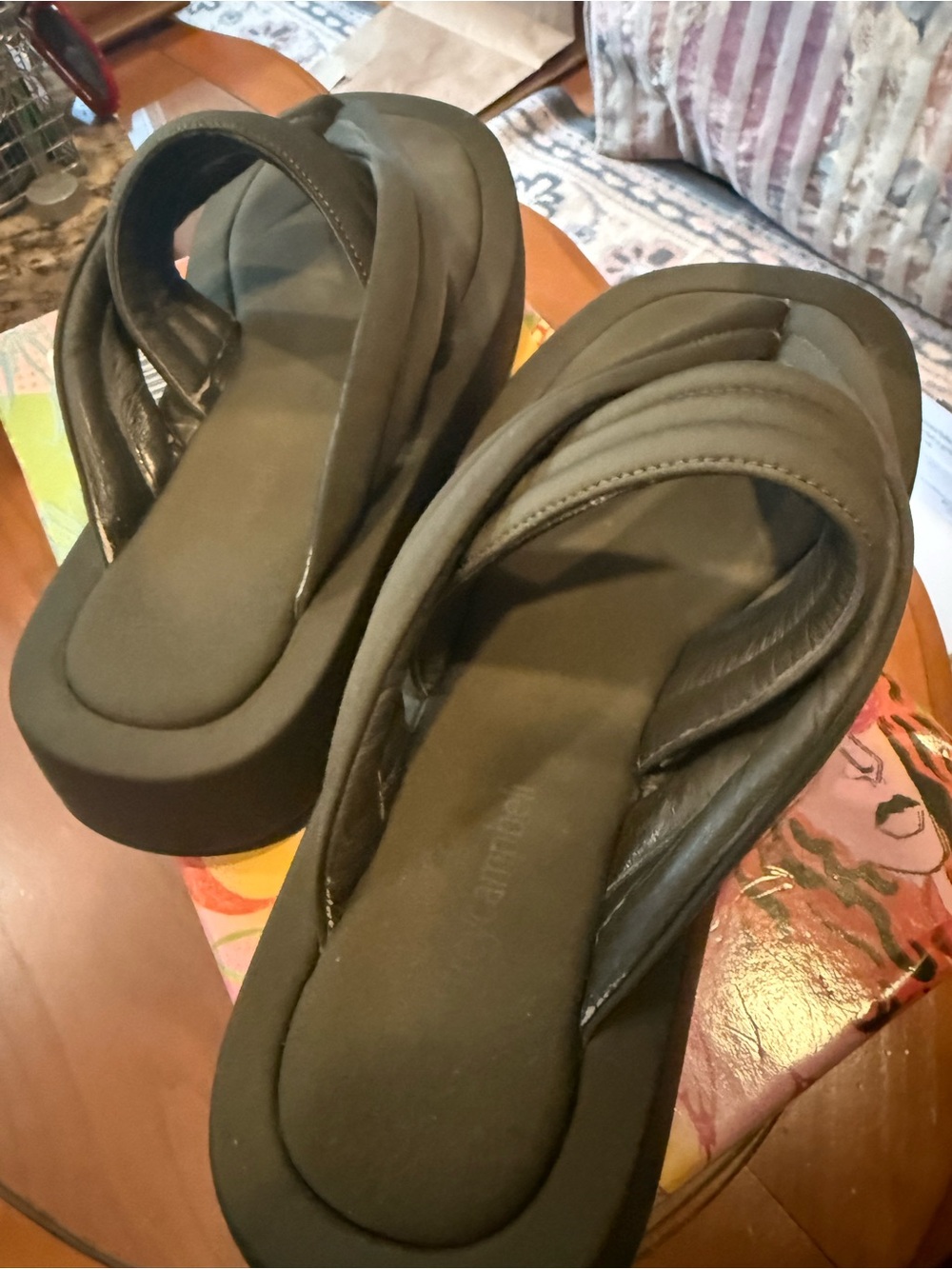 Jeffrey Campbell Olive Green Padded Platform Flip Flop Sandals